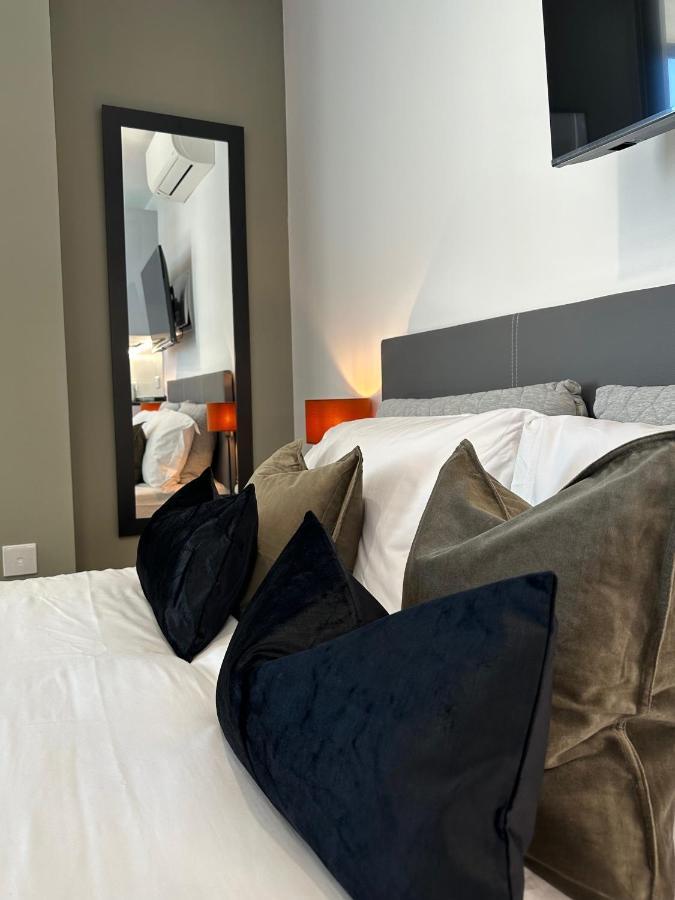 E1 Presidential Studios On High Floor With Stunning Sea Views Gibraltar Exterior photo