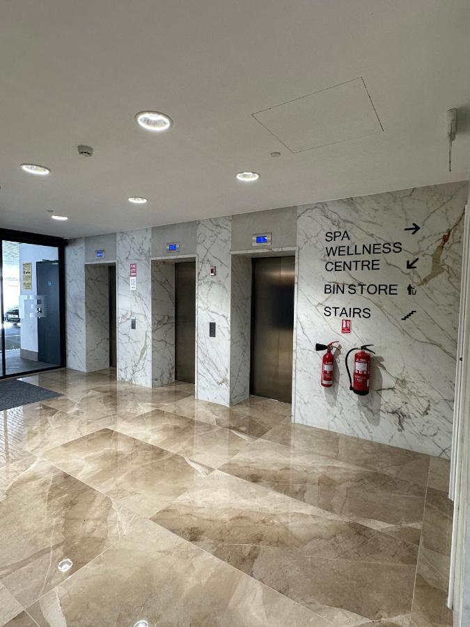 E1 Presidential Studios On High Floor With Stunning Sea Views Gibraltar Exterior photo